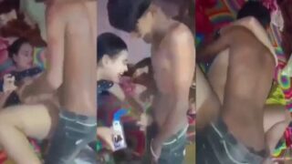 Video Mesum Adik Tiri Desi Ngentot Pakai Minyak Kelapa