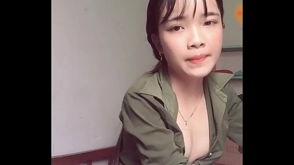 Trực Tiếp Bigo Việt: Nơi Những Cơn Sóng Tình Nồng Cháy Cuộn Trào