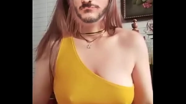 Tetesan Nafsu Di Layar Bigo Live