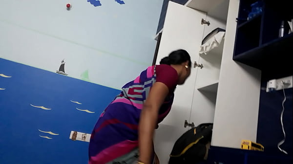 Pembantu Baru Yang Menggoda Dan Penuh Nafsu