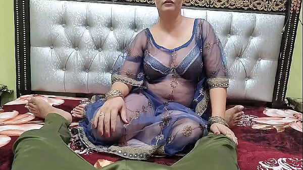 Bhabhi India Yang Nakal Mengisap Kontol Dever Hingga Tembus Tenggorokan Dan Dientot Dubur, Blowjob Paling Hot Dalam Audio Hindi