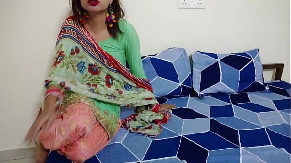 साआरभाभी6 को बेहद सेक्सी तरीके से लुभाकर जबरदस्त गांड मारने की मस्त हिंदी आवाज में पार्ट-1