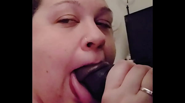 Adik Tiri Dengan Bibir Dsl Menggoda Menghisapku Hingga Kering