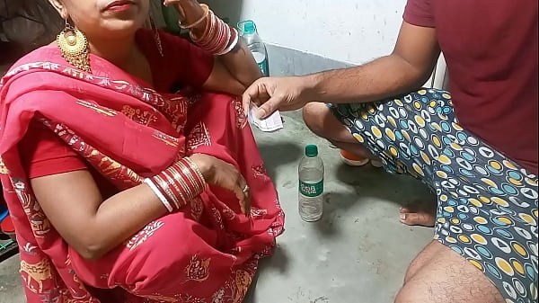 भाभी को किचन में पटककर जबरदस्त चोदाई की रात