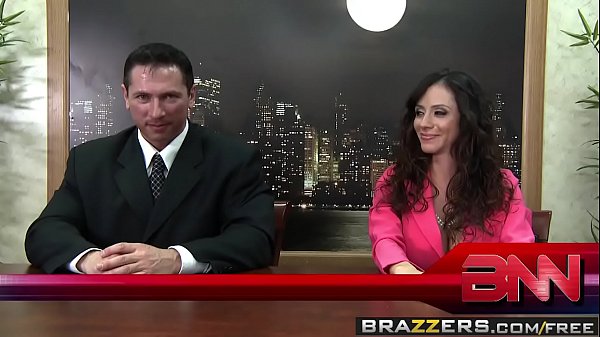 Brazzers – Payudara Besar Di Kantor – Adegan Bercinta Dengan Reporter, Dibintangi Ariella Ferrera, Nikki Sexx Dan John Str