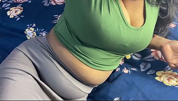 Desi Padosan Ki Jawani Aunty Ke Saath Garam Masti Ka Viral Mms, Pura Maza Aa Gaya