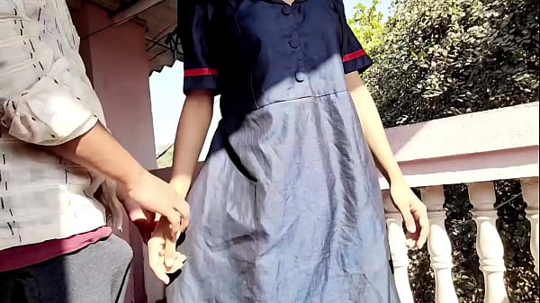 देवर ने गाँव से आई भाभी को घूमने के बहाने बाहर ले जाकर उसके साथ जंगली मज़े किए