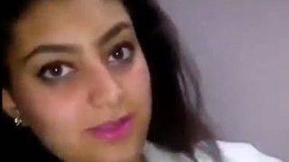 Bokep Tante India Ngentot Striptis Sendirian