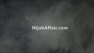 Ibu Tiriku Berhijab Jadi Boneka Seks Pribadiku