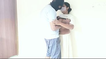 Adik Tiriku Yang Panas Pengen Digituin Buritan Ketatnya