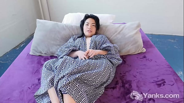 Gadis Asia Amatir Yanks Berharap Emas, Asyik Mainkan Memeknya