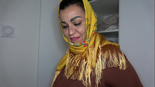 Arab Hijab Milf With A Huge Ass Getting Fucked