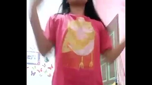 Buka Kaki Lebar-lebar, Biar Makin Keliatan Dalemnya.