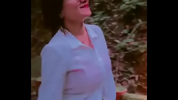 Desi Cewek Babita, Siap Digoyang Sampai Lemes