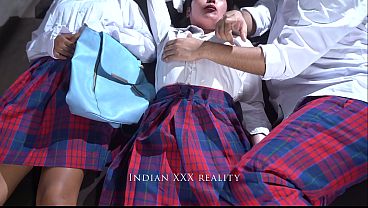 Saudara Tiri India Yang Panas: Kisah Terlarang Di Ranjang