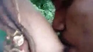 Video Mms Isap Payudara Di Luar Ruangan Odisha