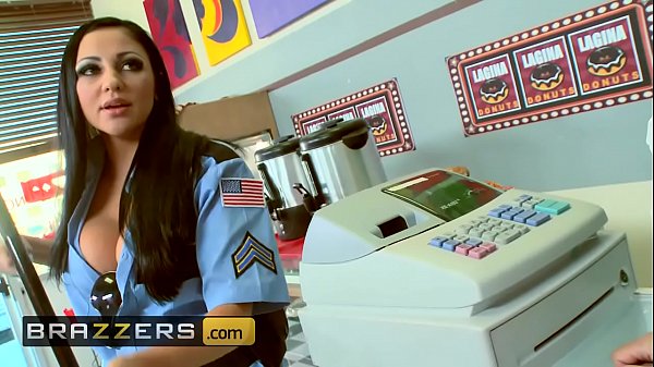 Big Toket Di Seragam – (audrey Bitoni, Honey White, Johnny Sins) – Krim Boston – Brazzers