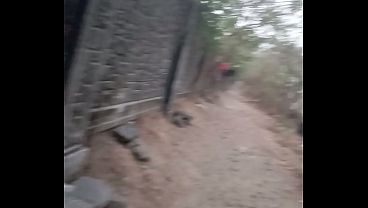 Desi Tante Jalang Di Pinggir Kolam Mumbai, Siap Dirogoh
