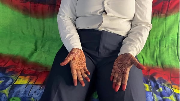 Nikmatin Istri Orang India Di Ranjang