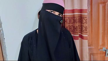 Hijab Jalang Jasmine Digebuk Habis Sama Orang Asing, Ngentot Liar.