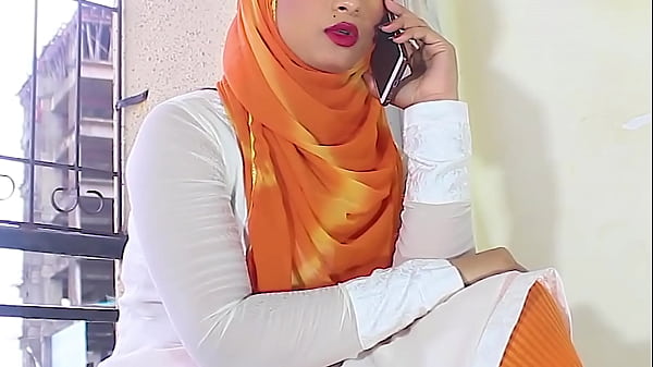 Salma Cewek Berjilbab Lagi Crot Sama Temen, Suara Hindi Kotor Banget