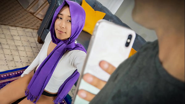 Cewek Hijab Ajak Pacar Ke Ranjang, Berontak Paling Nakal Sampai Hot Banget!