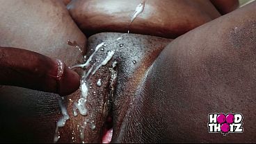 Dua Kontol Besar Ngegenjot Pantat Gede Tebal Montok Si Ibu Tiri Afrika