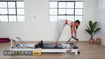 Brazzers – Ryan Reid Ngencengin Memek Sempitnya Sampe Mbleber Di Sesi Fitness Ekstrim Bareng Victor Ray