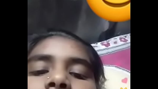 Desi Cewek Colok Colokan Memek Di Depan Kamera