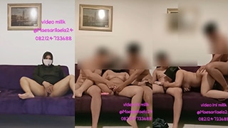 Ukhti Liar Dicolok Dua Kontol Sampai Muncrat