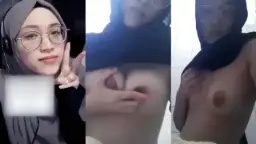 Ukhti Seksi Kacamata, Senggol-gugel Sambil Pamer Aset Menggoda