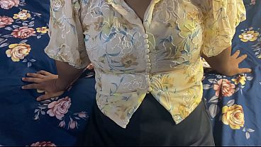 Nagma Bhabhi Digebah Pas Musim Hujan, Suara Hindi, Video Porno Xxx Baru Yang Bikin Ngentot