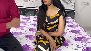 Pake Baju Ketat, Priya Goyang-goyang Pas Wawancara Kerja, Bikin Doi Ngiler Sampe Lupa Pertanyaan.