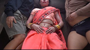 Ibu Tiri India Sendirian, Anak Tiri Nakal, Desi Panas, Ngewe Seru.