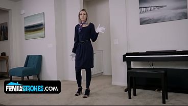 Blonde Tebel Allie Nicole Ngerasain Kontol Kakak Tiri Sampe Penuh Di Dalam