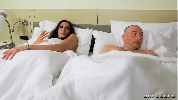 Download Nonton Bokep Overnight With Stepmom 2 Brazzers Full, Klik Link Nya Biar Momen Malam Panas Makin Seru