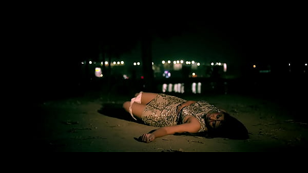 Artis India, Pamer Body Seksi Bikin Ngiler.